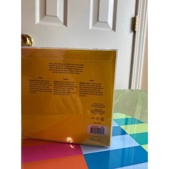 Forever 21 Beauty Lip gloss Set Clearly Angelic Cherry - Picture 5 of 5